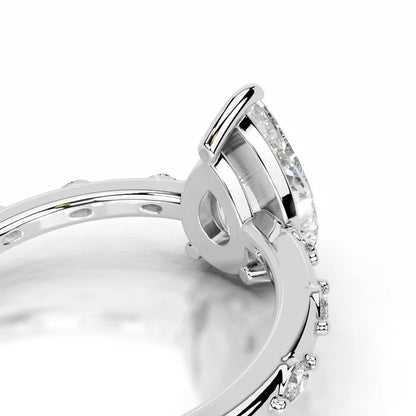 2 CT Pear Shaped Diamond Rings For Women